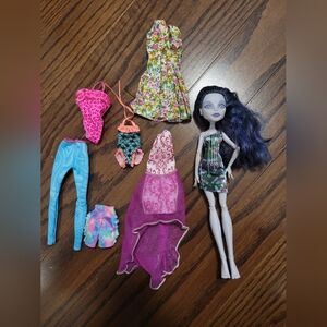 Elle Eedee Monster High Doll and clothes